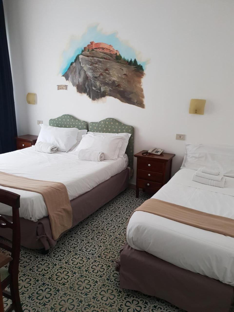 Hotel Elite Centro 3*